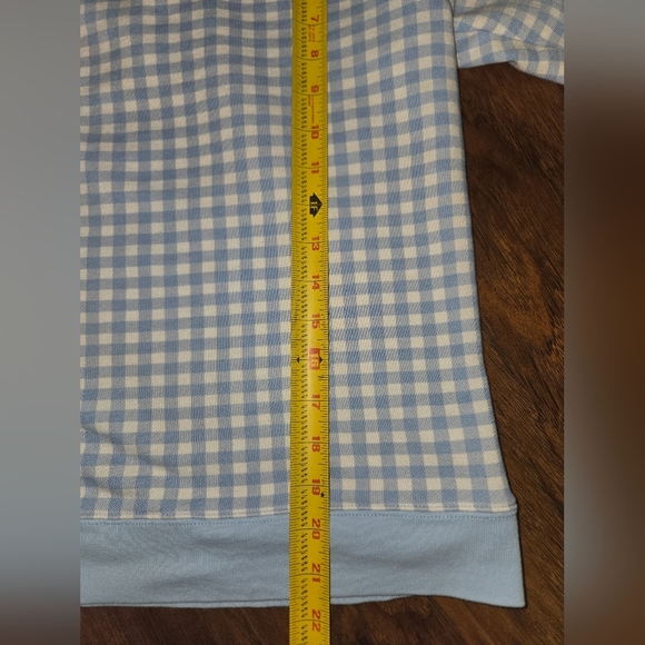 Draper James Fall Light Blue Cotton Small Gingham Crewneck Natalie Sweatshirt - Picture 7 of 9